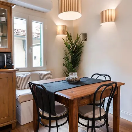 Apartment Charming Tornabuoni By Mmega Florence